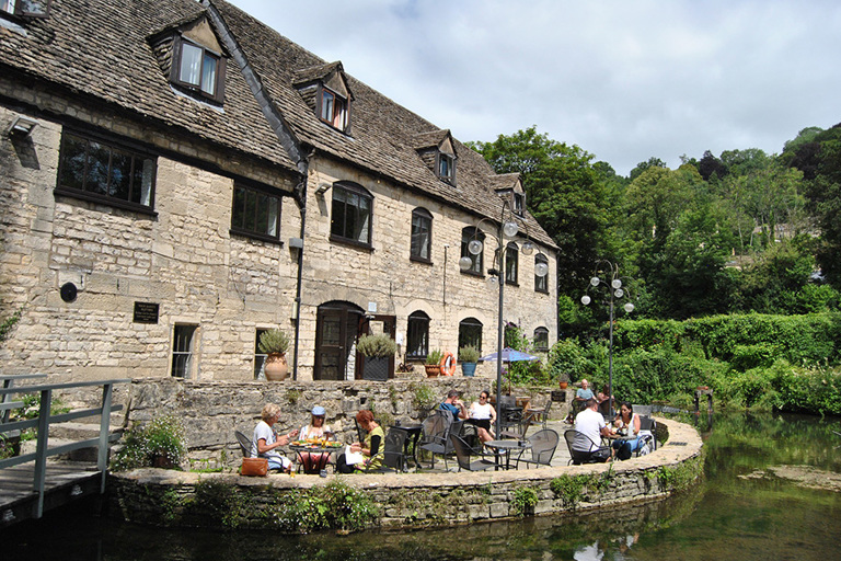 New dwellinghouses on detached buildings in commercial Or mixed use