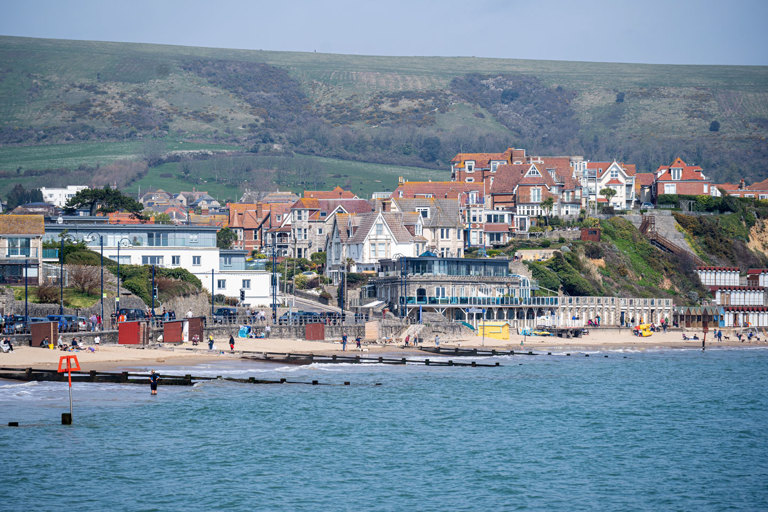 Short-term holiday lets