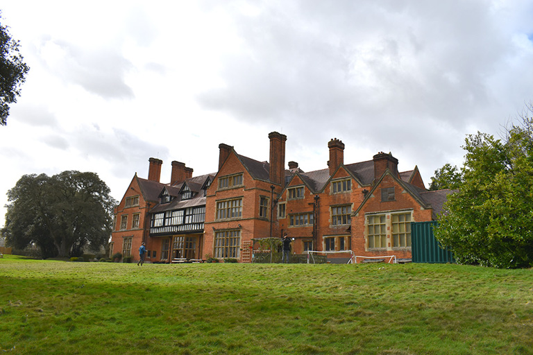 Greenham Lodge